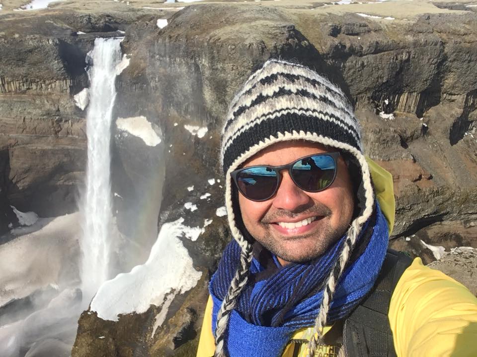 A selfie with Haifoss as the backdrop